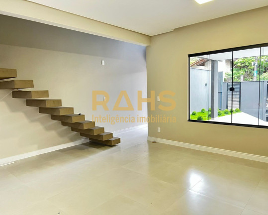 Imagem Casa com 3 Quartos à Venda, 160 m² em Saguaçu - Joinville