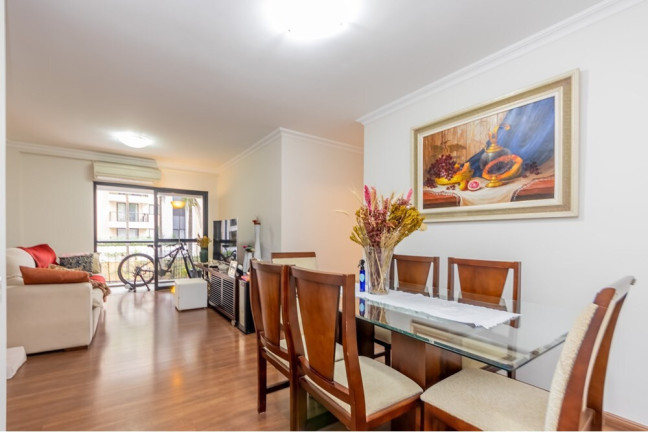 Apartamento com 3 Quartos à Venda, 101 m² em Moema - São Paulo