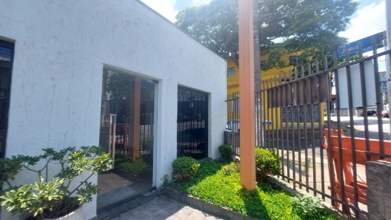 Imagem Casa com 4 Quartos para Alugar, 140 m² em Vila Alto De Santo André - Santo André Imagem Casa com 4 Quartos para Alugar, 140 m² em Vila Alto De Santo André - Santo André