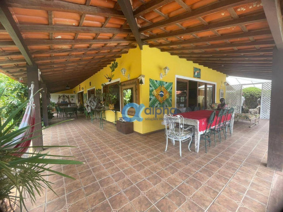 Imagem Casa com 9 Quartos à Venda, 300 m² em Itaipava - Petrópolis