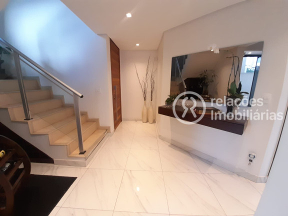 Imagem Casa com 5 Quartos à Venda, 462 m² em Santa Lúcia - Belo Horizonte Imagem Casa com 5 Quartos à Venda, 462 m² em Santa Lúcia - Belo Horizonte