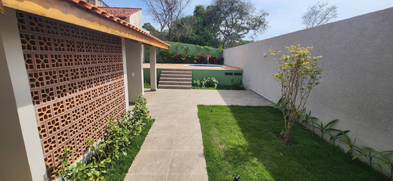 Imagem Casa com 3 Quartos à Venda, 314 m² em Jardim Santa Bárbara - Atibaia Imagem Casa com 3 Quartos à Venda, 314 m² em Jardim Santa Bárbara - Atibaia