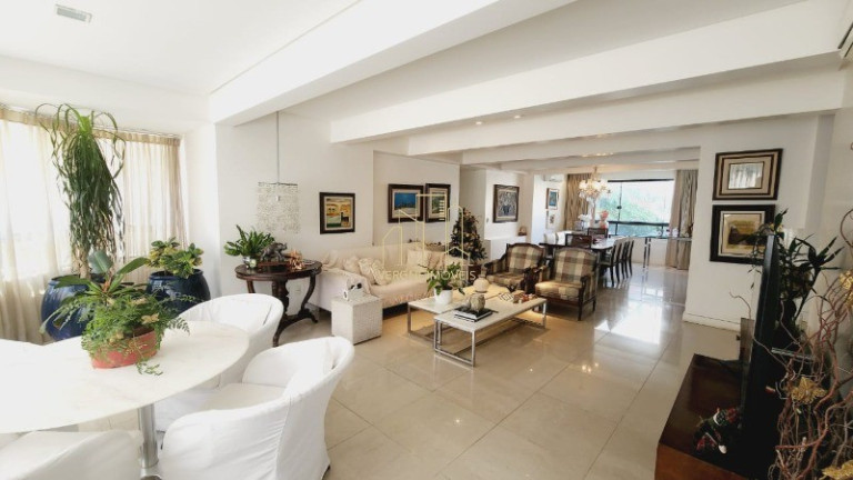Imóvel com 4 Quartos à Venda, 160 m² em Ondina - Salvador