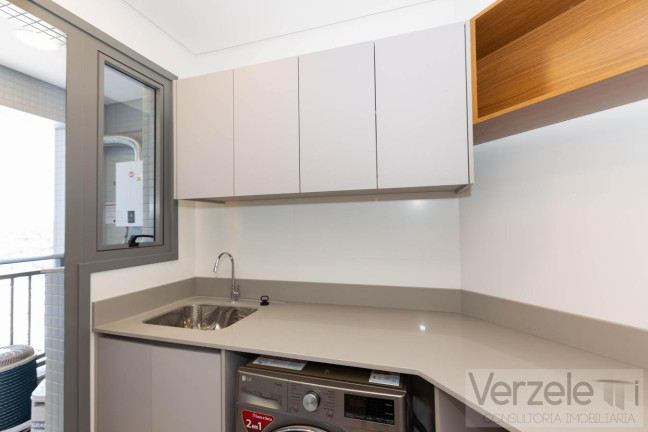 Imagem Apartamento com 4 Quartos à Venda, 182 m² em Centro - Balneário Camboriú Imagem Apartamento com 4 Quartos à Venda, 182 m² em Centro - Balneário Camboriú