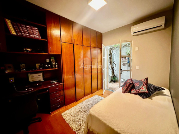 Imagem Casa com 3 Quartos à Venda, 147 m² em Vila Bianchi - Mogi Mirim