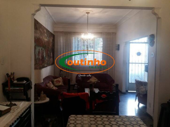 Imagem Casa com 4 Quartos à Venda, 220 m² em Grajaú - Rio De Janeiro Imagem Casa com 4 Quartos à Venda, 220 m² em Grajaú - Rio De Janeiro
