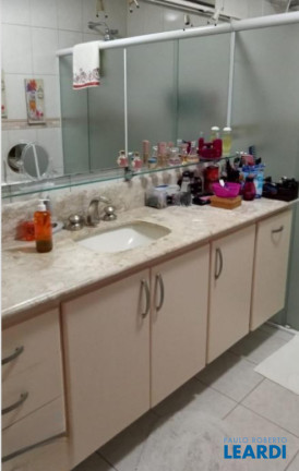 Imagem Sobrado com 3 Quartos à Venda, 294 m² em Vila Floresta - Santo André Imagem Sobrado com 3 Quartos à Venda, 294 m² em Vila Floresta - Santo André