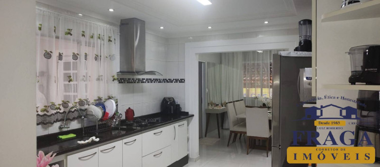 Imagem Casa com 2 Quartos à Venda, 170 m² em Jardim Santa Cecília - Sorocaba Imagem Casa com 2 Quartos à Venda, 170 m² em Jardim Santa Cecília - Sorocaba