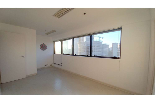 Imóvel Comercial à Venda, 28 m² em Vila Clementino - São Paulo