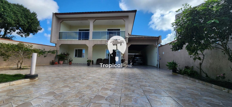 Imagem Casa com 3 Quartos à Venda, 335 m² em Shangri-lá - Pontal Do Parana Imagem Casa com 3 Quartos à Venda, 335 m² em Shangri-lá - Pontal Do Parana