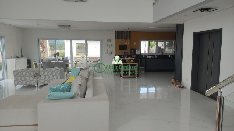 Imagem Casa com 5 Quartos à Venda, 580 m² em Centro - Jambeiro