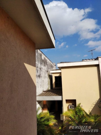 Imagem Casa com 4 Quartos à Venda ou Locação, 280 m² em Perdizes - São Paulo Imagem Casa com 4 Quartos à Venda ou Locação, 280 m² em Perdizes - São Paulo