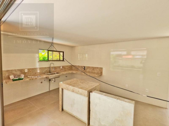Imagem Casa de Condomínio com 3 Quartos à Venda, 322 m² em Coaçu - Eusébio