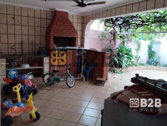 Imagem Casa com 3 Quartos à Venda, 218 m² em Novo Jardim Pagani - Bauru Imagem Casa com 3 Quartos à Venda, 218 m² em Novo Jardim Pagani - Bauru