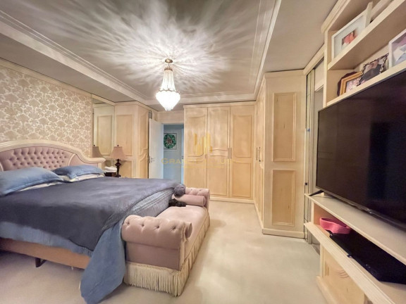 Imagem Apartamento com 3 Quartos à Venda, 252 m² em Centro - Balneário Camboriú Imagem Apartamento com 3 Quartos à Venda, 252 m² em Centro - Balneário Camboriú