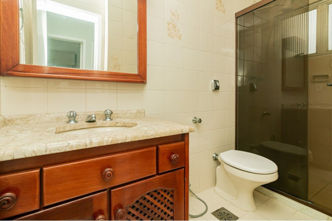 Imagem Apartamento com 2 Quartos à Venda, 65 m² em Santana - Porto Alegre Imagem Apartamento com 2 Quartos à Venda, 65 m² em Santana - Porto Alegre