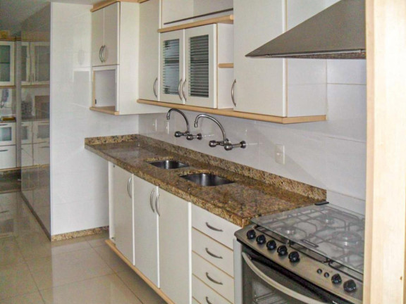 Imagem Apartamento com 4 Quartos à Venda, 245 m² em Barra Da Tijuca - Rio De Janeiro