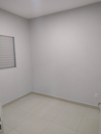 Imagem Casa com 2 Quartos à Venda, 200 m² em Cuiabá