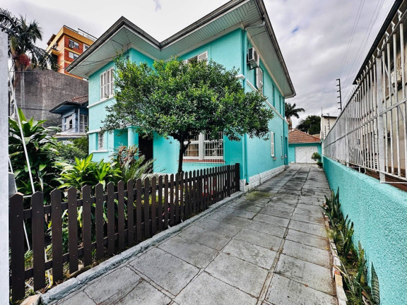 Imagem Casa com 4 Quartos à Venda, 278 m² em Floresta - Porto Alegre Imagem Casa com 4 Quartos à Venda, 278 m² em Floresta - Porto Alegre