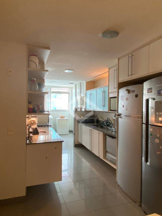 Imagem Apartamento com 4 Quartos à Venda, 200 m² em Barra Da Tijuca - Rio De Janeiro