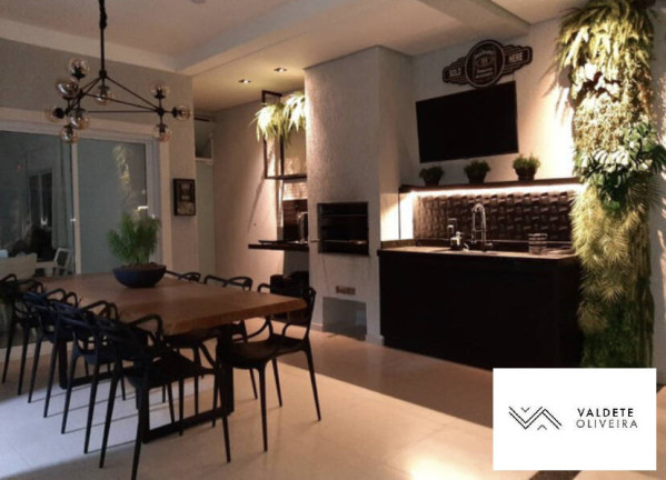 Casa com 4 Quartos à Venda,  em Loteamento Villa Branca - Jacareí