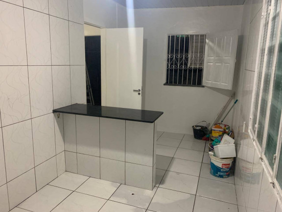 Imagem Casa com 3 Quartos para Alugar,  em Colonia Terra Nova - Manaus