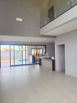 Imagem Sobrado com 3 Quartos à Venda, 248 m² em Chácara Ondina - Sorocaba Imagem Sobrado com 3 Quartos à Venda, 248 m² em Chácara Ondina - Sorocaba