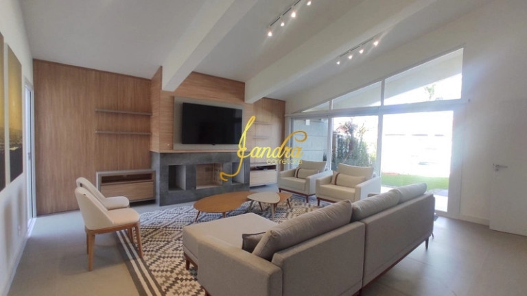 Imagem Casa com 4 Quartos à Venda, 210 m² em Centro - Xangri-la
