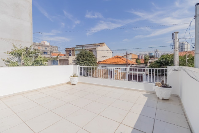 Imagem Sobrado com 3 Quartos à Venda, 145 m² em Vila Gumercindo - São Paulo