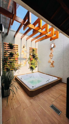 Casa com 3 Quartos à Venda, 116 m² em Caiçara - Praia Grande