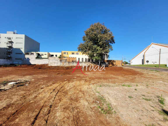 Terreno à Venda, 961 m² em Alto Alegre - Cascavel