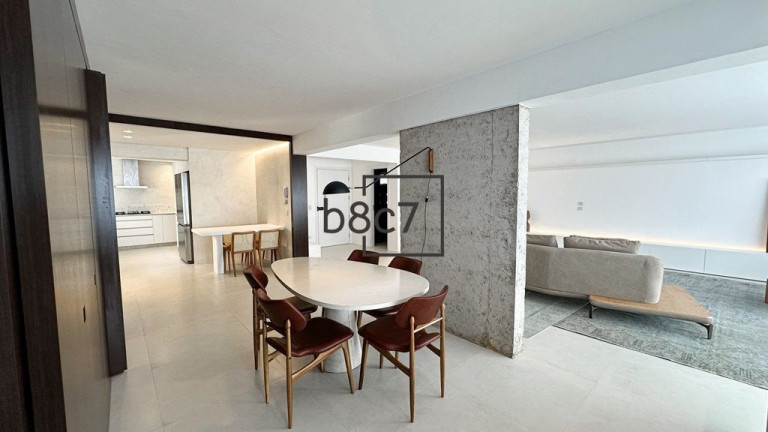 Imagem Apartamento com 4 Quartos à Venda, 250 m² em água Verde - Curitiba Imagem Apartamento com 4 Quartos à Venda, 250 m² em água Verde - Curitiba