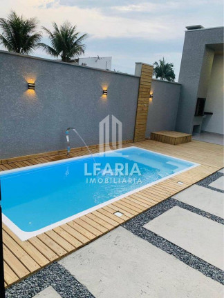 Imagem Casa com 3 Quartos à Venda, 87 m² em São José - Itapoá