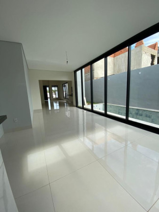 Imagem Casa com 3 Quartos à Venda, 161 m² em Condomínio Belvedere Ii - Cuiabá Imagem Casa com 3 Quartos à Venda, 161 m² em Condomínio Belvedere Ii - Cuiabá