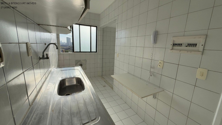 Imagem Imóvel com 3 Quartos à Venda, 75 m² em Imbuí - Salvador Imagem Imóvel com 3 Quartos à Venda, 75 m² em Imbuí - Salvador