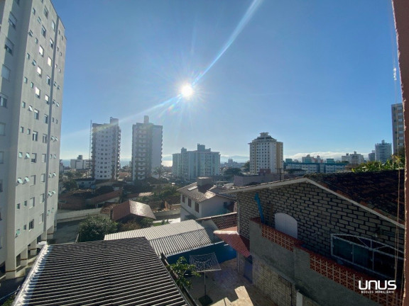 Imagem Casa com 5 Quartos à Venda, 320 m² em Barreiros - São José Imagem Casa com 5 Quartos à Venda, 320 m² em Barreiros - São José