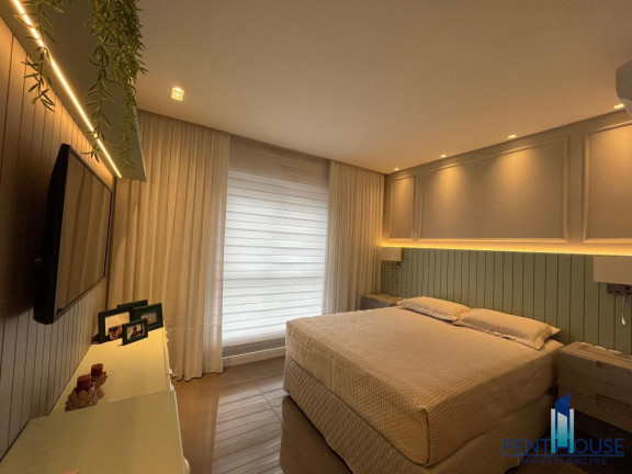 Imagem Apartamento com 3 Quartos à Venda, 190 m² em Pioneiros - Balneário Camboriú