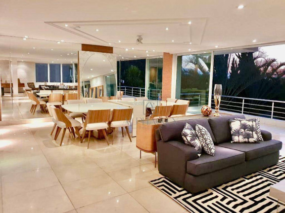 Casa com 5 Quartos para Alugar, 1.001 m² em Tamboré - Santana De Parnaíba
