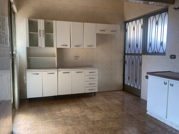 Imagem Casa com 3 Quartos à Venda, 300 m² em Vila Margarida - Ourinhos Imagem Casa com 3 Quartos à Venda, 300 m² em Vila Margarida - Ourinhos