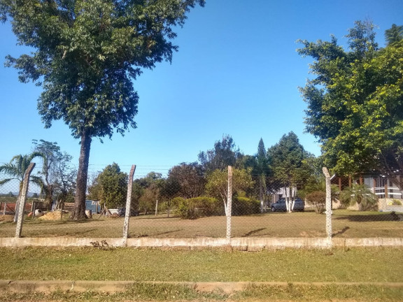 Imóvel à Venda, 1.360 m² em Sitio Ipiranga - Cachoeirinha