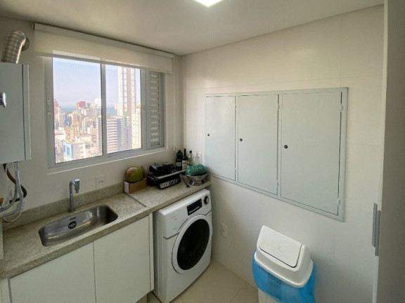 Imagem Apartamento com 3 Quartos à Venda, 140 m² em Centro - Balneário Camboriú