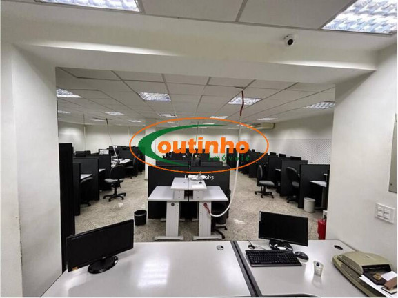 Imagem Imóvel Comercial à Venda, 710 m² em Maracanã - Rio De Janeiro Imagem Imóvel Comercial à Venda, 710 m² em Maracanã - Rio De Janeiro