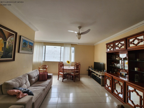 Imagem Imóvel com 3 Quartos à Venda, 114 m² em Barra - Salvador Imagem Imóvel com 3 Quartos à Venda, 114 m² em Barra - Salvador