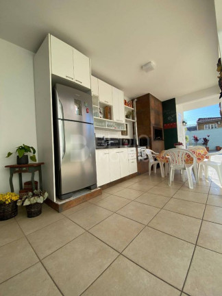 Imagem Casa com 4 Quartos à Venda, 303 m² em Centro - Balneário Camboriú Imagem Casa com 4 Quartos à Venda, 303 m² em Centro - Balneário Camboriú