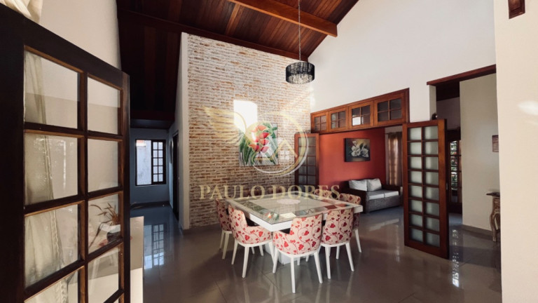 Imagem Casa com 4 Quartos à Venda, 298 m² em Centro - Ubatuba