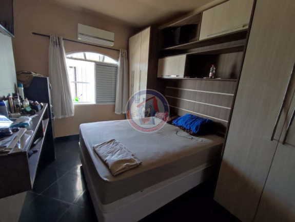 Imagem Casa com 3 Quartos à Venda, 430 m² em Flórida - Praia Grande