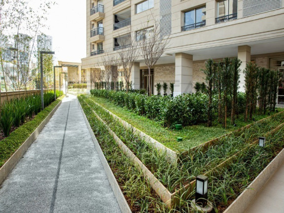 Imagem Imóvel com 4 Quartos à Venda, 252 m² em Cidade Jardim - São Paulo Imagem Imóvel com 4 Quartos à Venda, 252 m² em Cidade Jardim - São Paulo