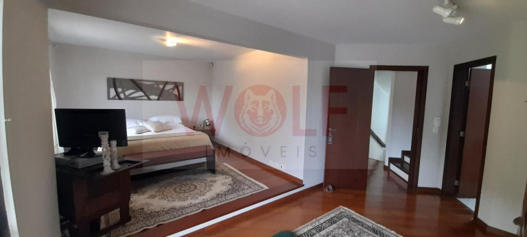 Imagem Sobrado com 3 Quartos à Venda, 147 m² em Bom Retiro - Curitiba Imagem Sobrado com 3 Quartos à Venda, 147 m² em Bom Retiro - Curitiba