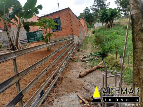 Imagem Casa com 2 Quartos à Venda, em Vila Darcy Penteado (mailasqui) - São Roque Imagem Casa com 2 Quartos à Venda, em Vila Darcy Penteado (mailasqui) - São Roque