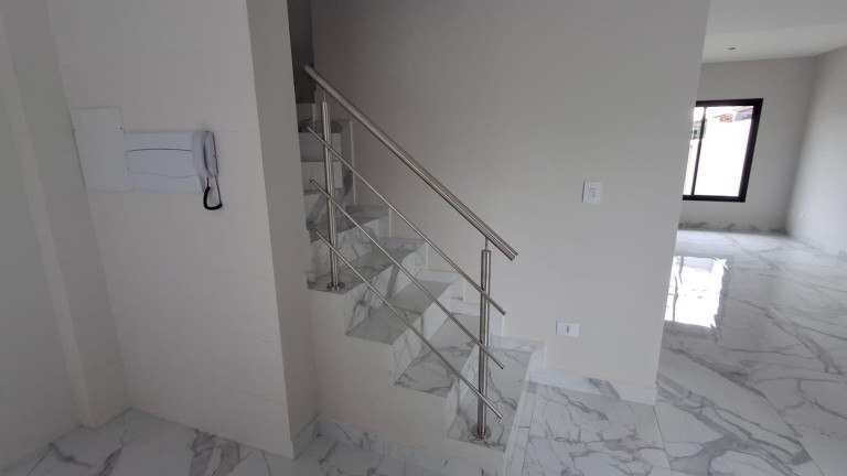 Imagem Casa com 3 Quartos à Venda, 118 m² em Xaxim - Curitiba